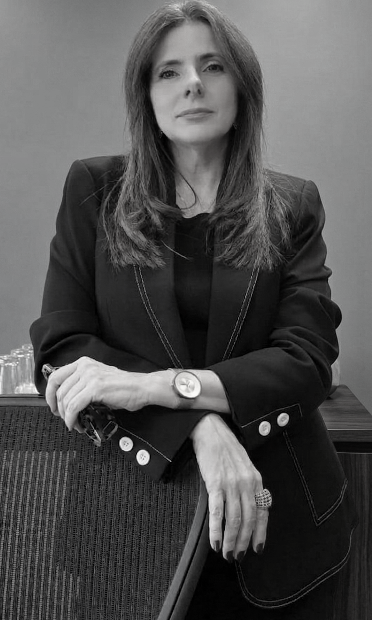 Nina 2026  vf.png